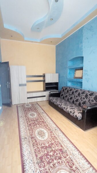 Metrou Universitate, Izvor, 3 camere 70 mp in bloc, Centrala Proprie, AC